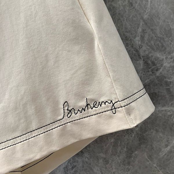 【女性の憧れ☆】バーバリー ロゴ刺繍 コットン Tシャツ コピー Baz78687